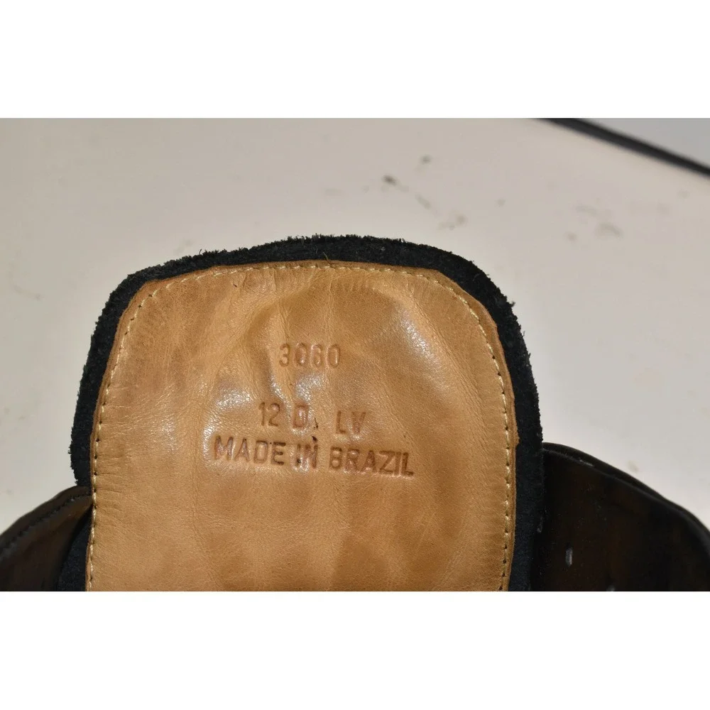 Vineyard black leather